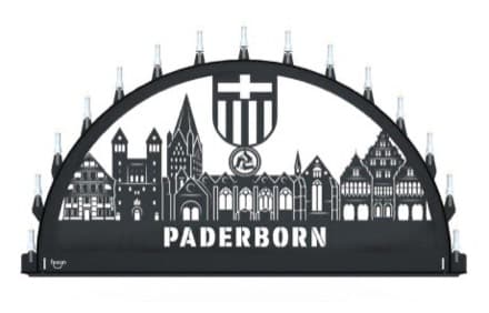 Beleuchteter Schwibbogen mit dem Sondermotiv Paderborn