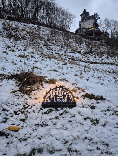 Außen Schwibbogen Schwarzenberger Metall inkl. Lichterkette ab 100cm | XXL-Schwibbogen.de® photo review